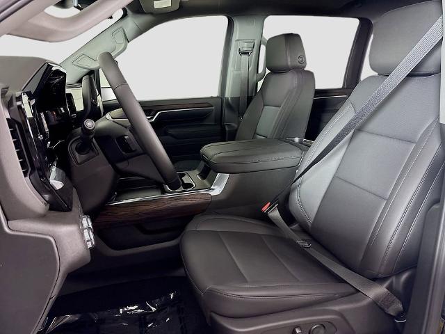 2025 GMC Sierra 3500 HD Vehicle Photo in PUYALLUP, WA 98371-4149