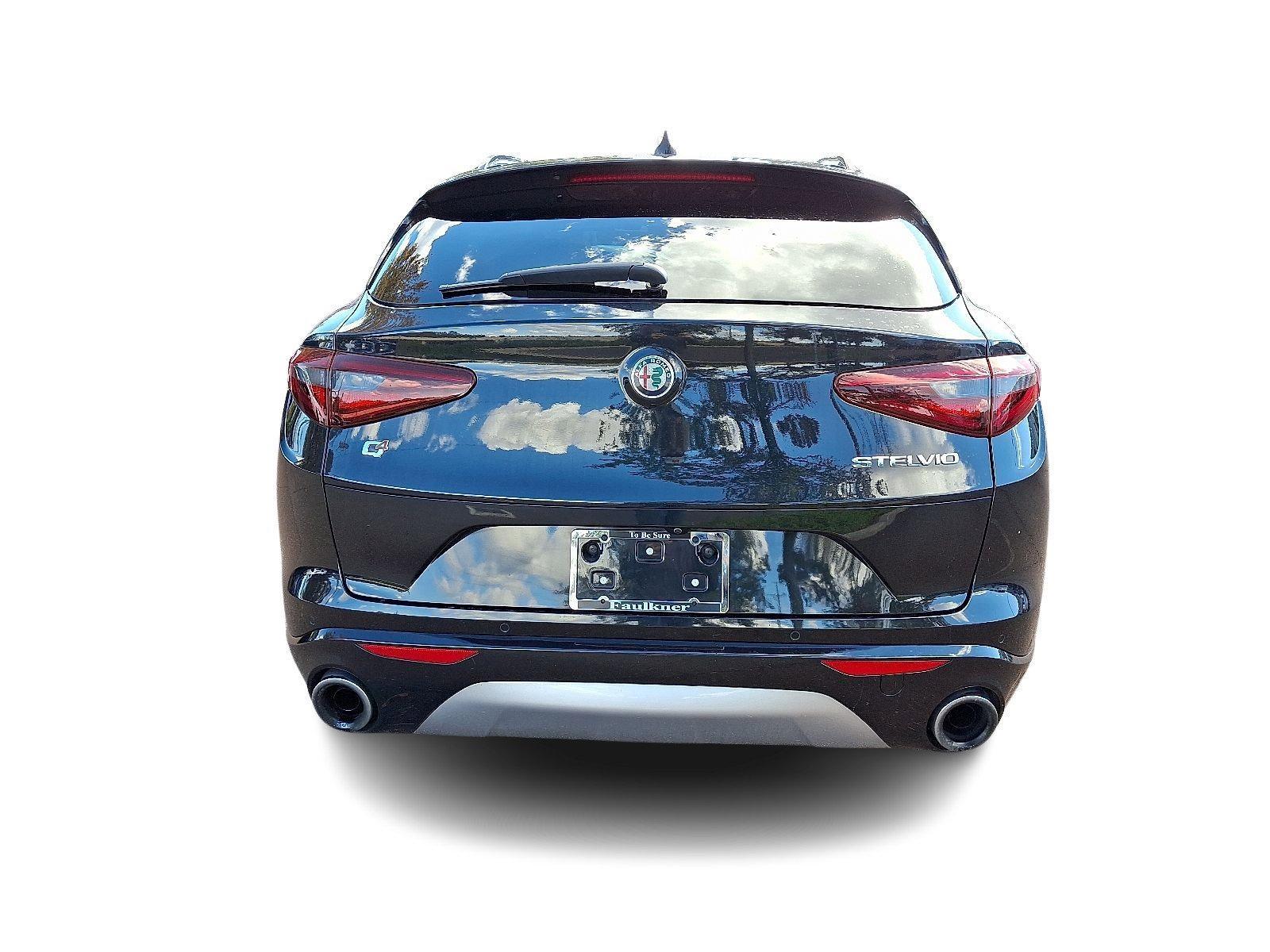 2023 Alfa Romeo Stelvio Vehicle Photo in Willow Grove, PA 19090