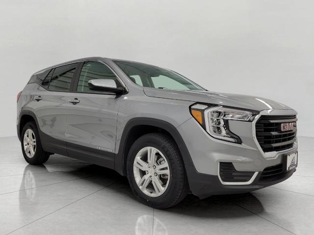2024 GMC Terrain Vehicle Photo in NEENAH, WI 54956-2243
