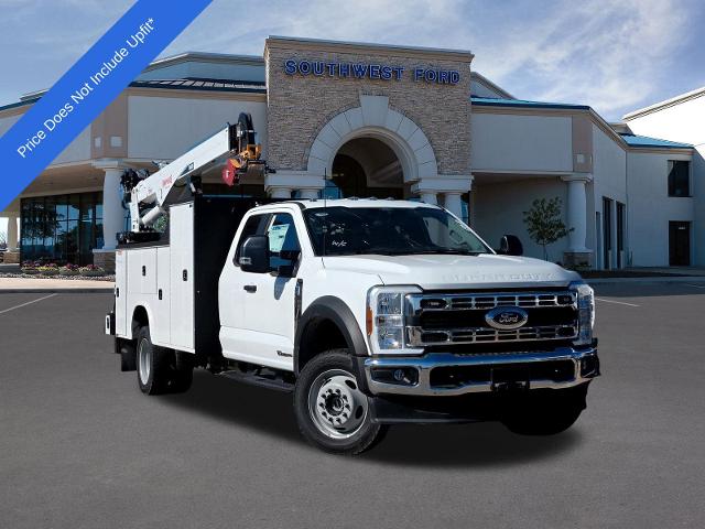 2025 Ford Super Duty F-550 DRW Vehicle Photo in Weatherford, TX 76087