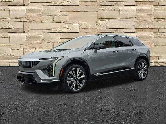2025 Cadillac OPTIQ Vehicle Photo in DANBURY, CT 06810-5034