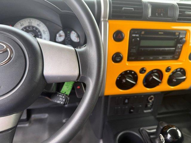 2007 Toyota FJ Cruiser Vehicle Photo in BRIDGMAN, MI 49106-9548
