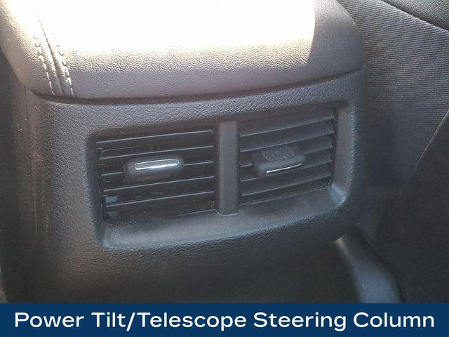 2019 Dodge Challenger Vehicle Photo in DANBURY, CT 06810-5034