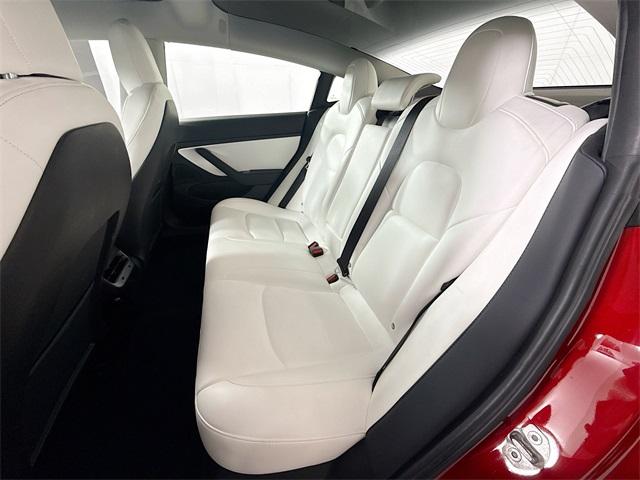 2019 Tesla Model 3 Vehicle Photo in Everett, WA 98204