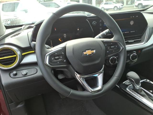 2025 Chevrolet Trax LT - 7