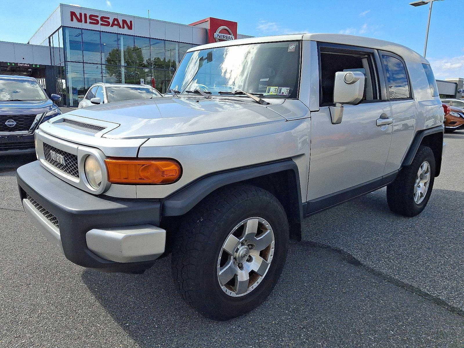 2007 Toyota FJ Cruiser Vehicle Photo in Mechanicsburg, PA 17050-2306