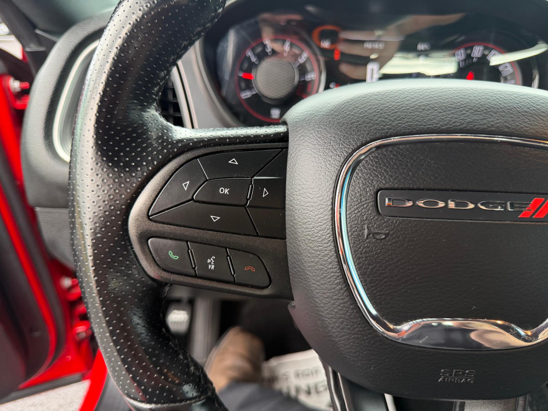 2022 Dodge Challenger photo 21 of 32