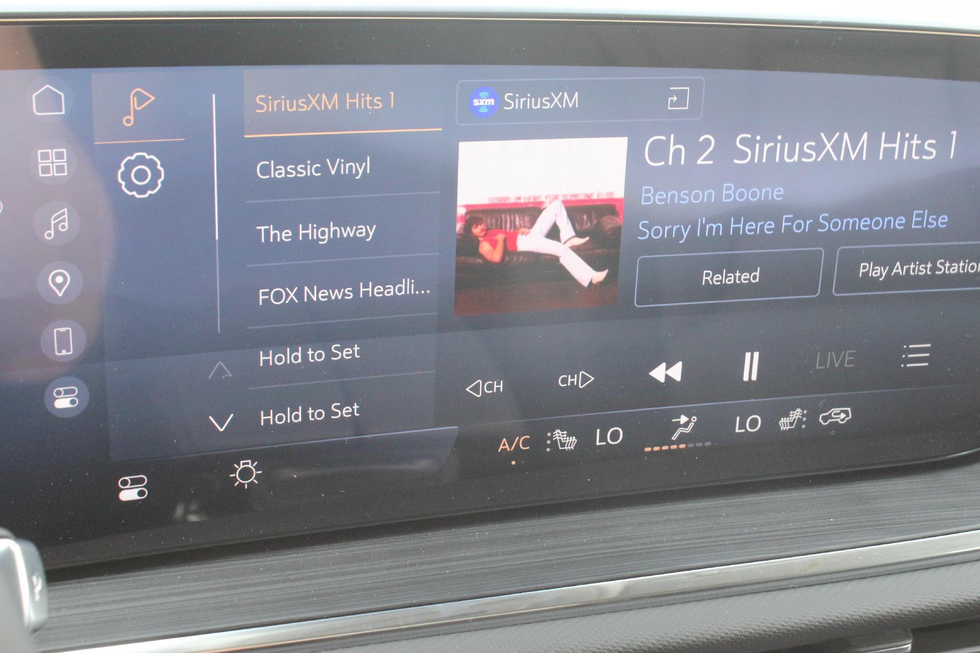 2025 Buick Envision Vehicle Photo in AURORA, CO 80012-4011