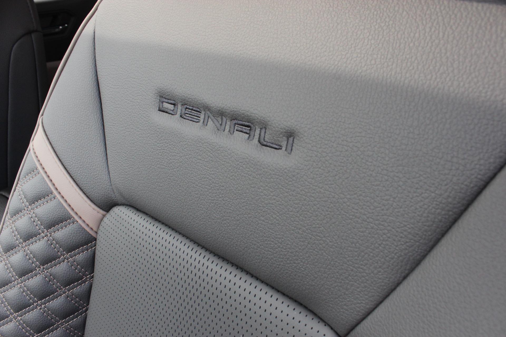 2026 GMC Canyon Vehicle Photo in AURORA, CO 80012-4011