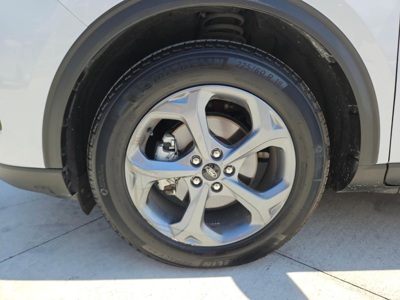 2025 Ford Escape Vehicle Photo in Seguin, TX 78155