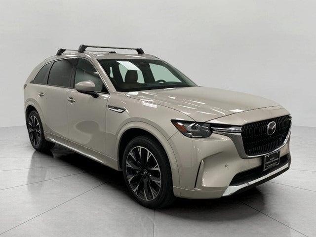 2025 Mazda CX-90 Vehicle Photo in Neenah, WI 54956