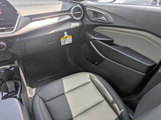 2025 Chevrolet Trax Vehicle Photo in BRUNSWICK, GA 31525-1881