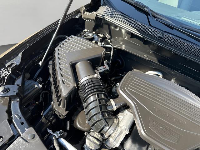 2025 Cadillac XT6 Vehicle Photo in MANITOWOC, WI 54220-5838