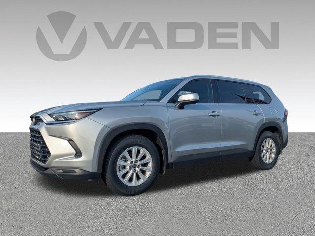 2024 Toyota Grand Highlander Vehicle Photo in BRUNSWICK, GA 31525-1881