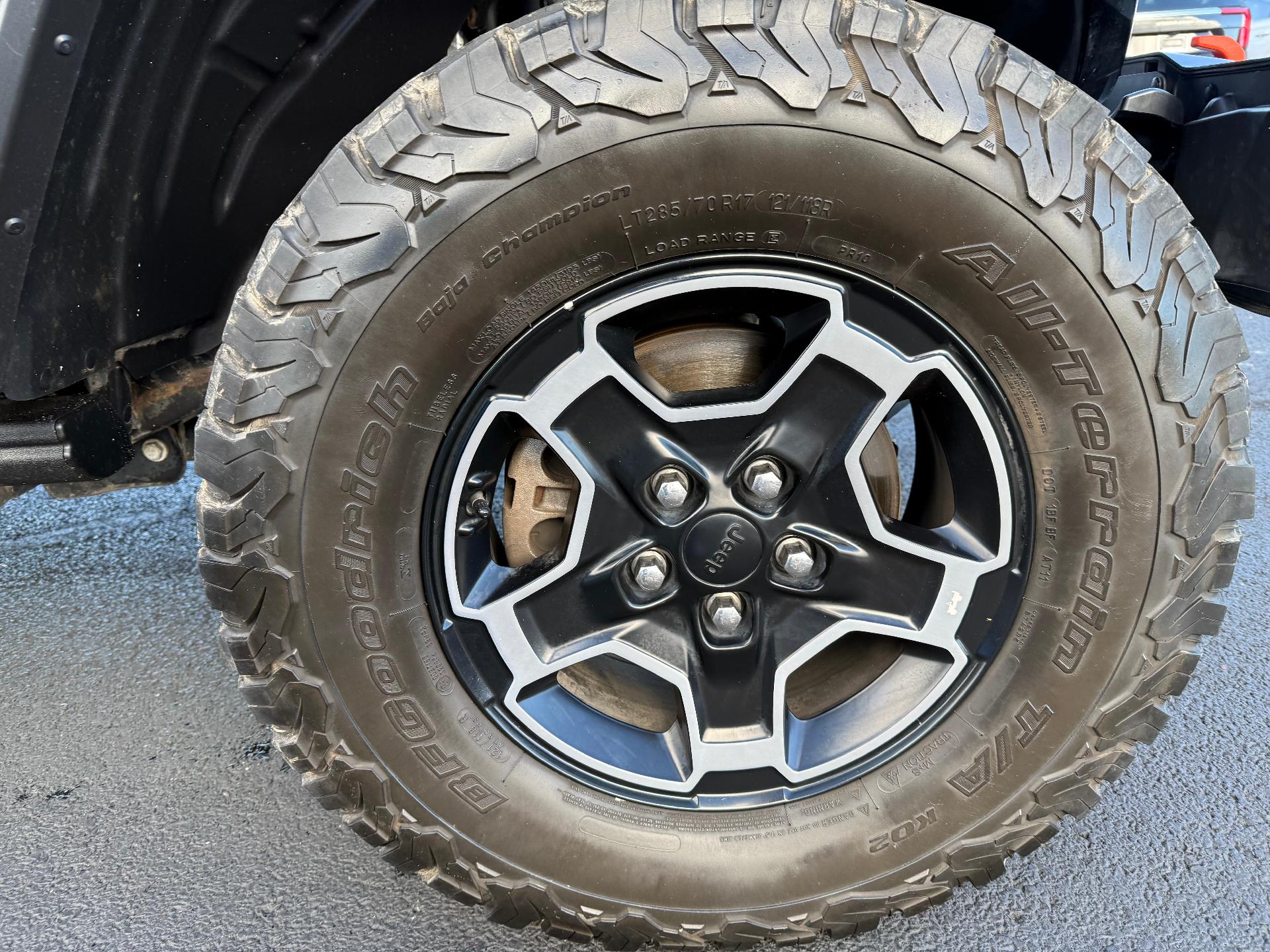 2021 Jeep Gladiator photo 12 of 25