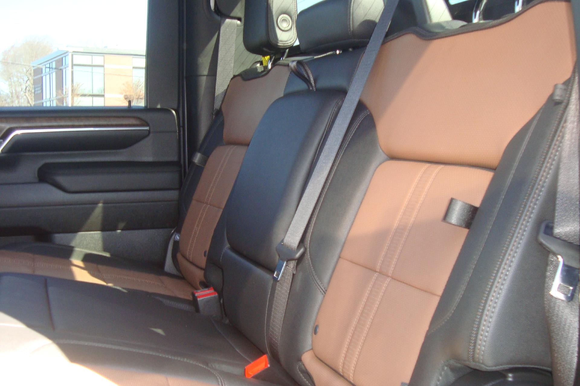 2024 Chevrolet Silverado 3500 HD Vehicle Photo in PORTSMOUTH, NH 03801-4196