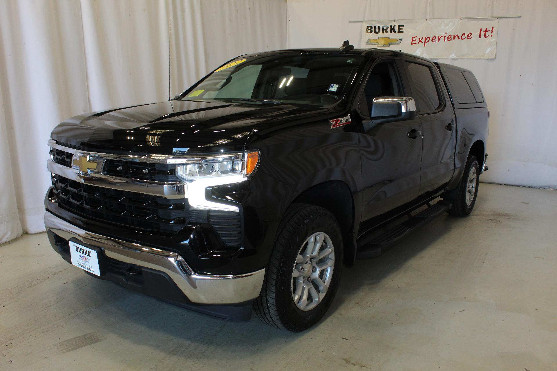 2022 Chevrolet Silverado 1500 Vehicle Photo in NORTHAMPTON, MA 01060-1120