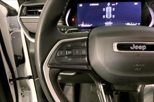 2023 Jeep Grand Cherokee Vehicle Photo in Kansas City, MO 64114