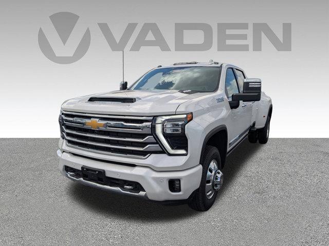 2024 Chevrolet Silverado 3500 HD Vehicle Photo in BRUNSWICK, GA 31525-1881