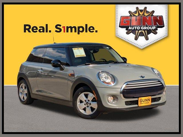 2015 MINI Cooper Hardtop 2 Door Vehicle Photo in San Antonio, TX 78209