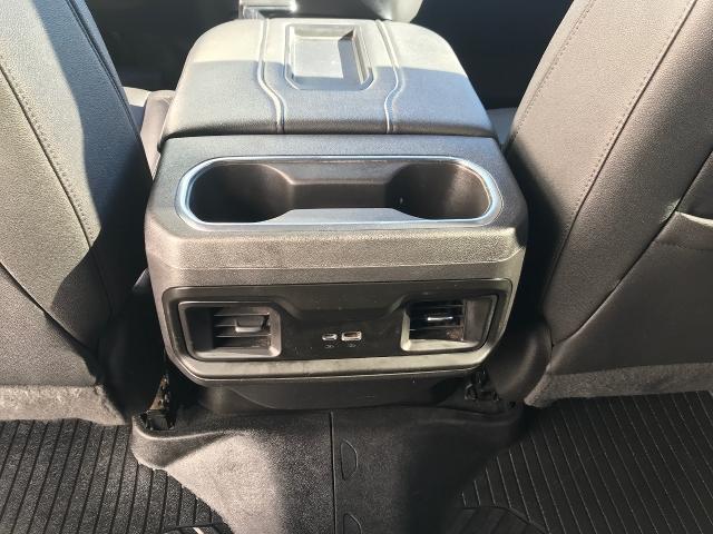 2022 Chevrolet Silverado 1500 Vehicle Photo in GREEN BAY, WI 54303-3330