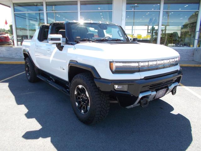 2023 GMC HUMMER EV Pickup Vehicle Photo in LOWELL, MA 01852-4336