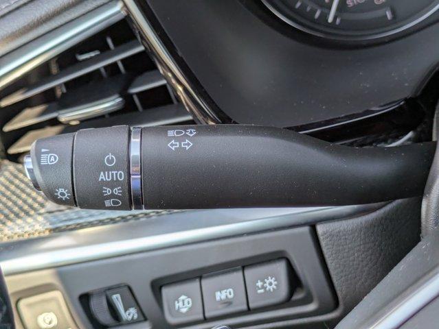 2025 Cadillac XT5 Vehicle Photo in BRUNSWICK, GA 31525-1881