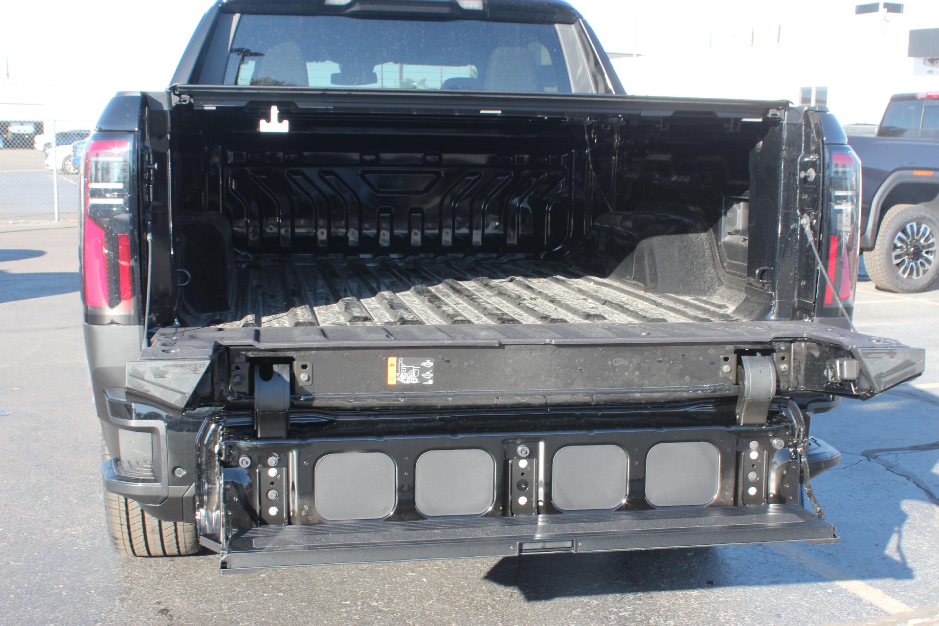 2026 GMC Sierra EV Vehicle Photo in AURORA, CO 80012-4011