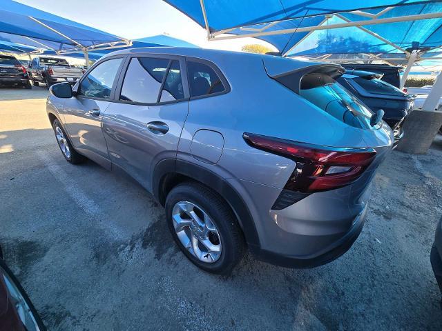 2024 Chevrolet Trax Vehicle Photo in DENTON, TX 76210-9321