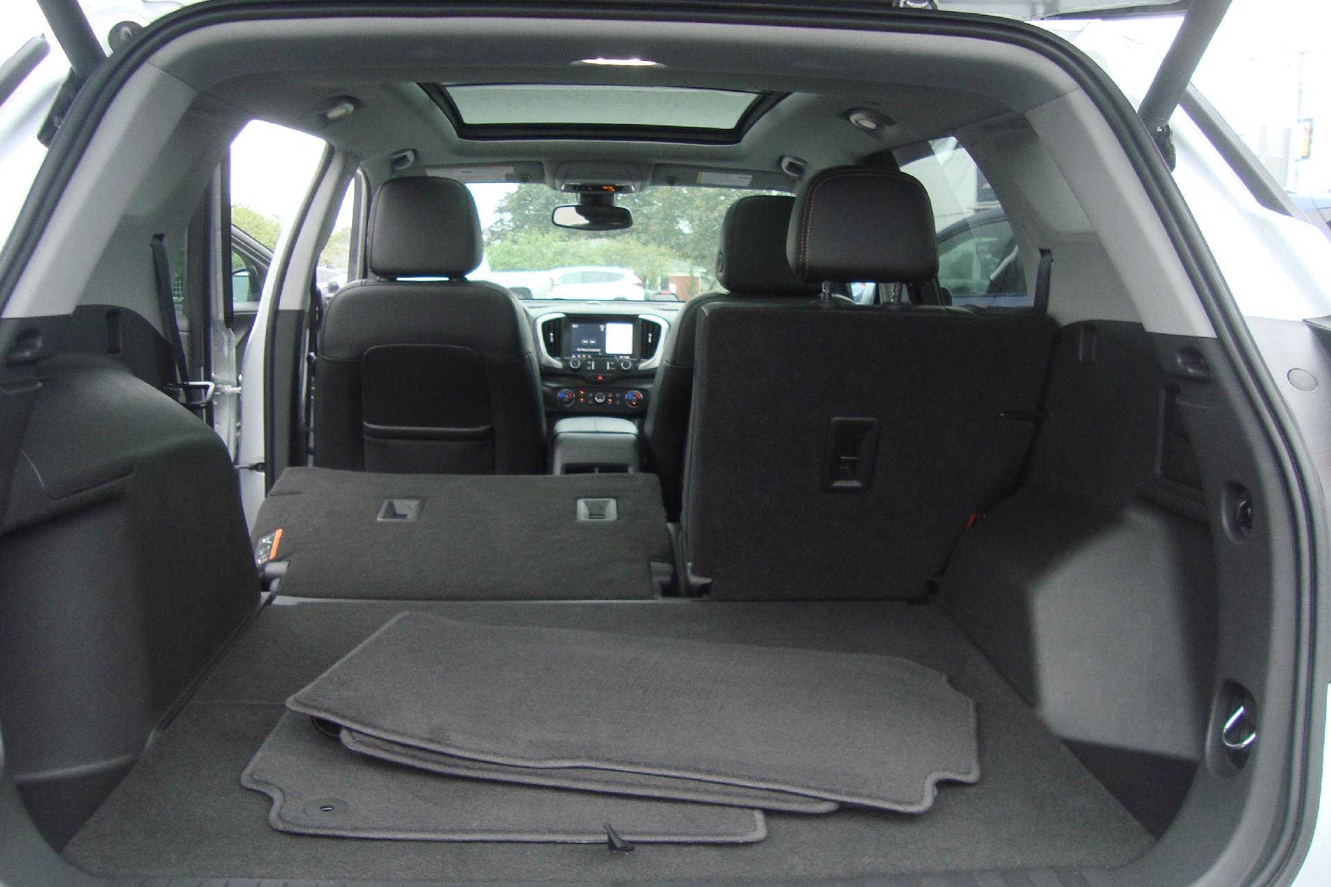 2021 GMC Terrain Vehicle Photo in PORTSMOUTH, NH 03801-4196