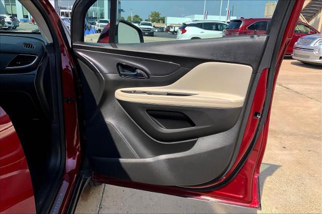 2022 Buick Encore Vehicle Photo in TOPEKA, KS 66609-0000