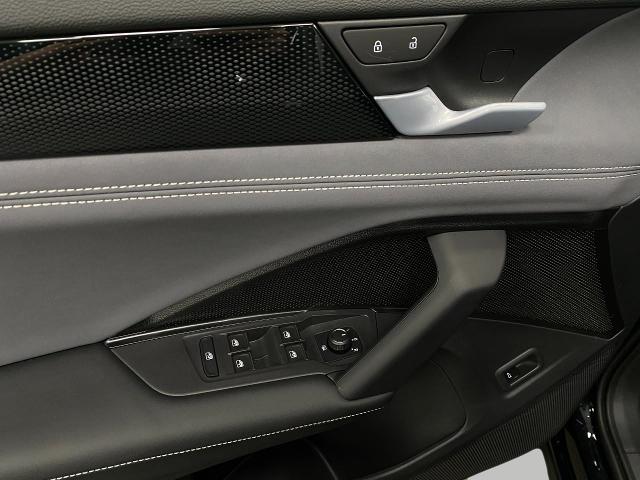 2025 Volkswagen Tiguan Vehicle Photo in Appleton, WI 54913