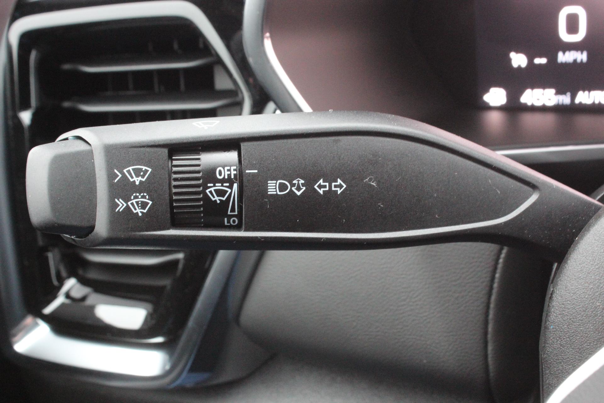 2025 GMC Canyon Vehicle Photo in AURORA, CO 80012-4011