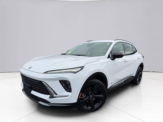 2025 Buick Envision Vehicle Photo in LEOMINSTER, MA 01453-2952