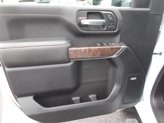 2021 GMC Sierra 2500 HD Vehicle Photo in LOWELL, MA 01852-4336