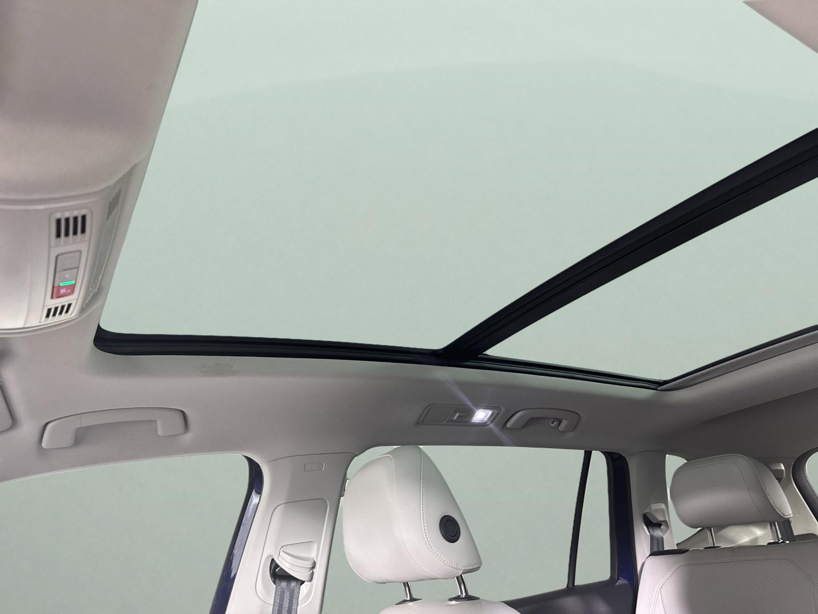 2024 Volkswagen Tiguan Vehicle Photo in Georgetown, TX 78626