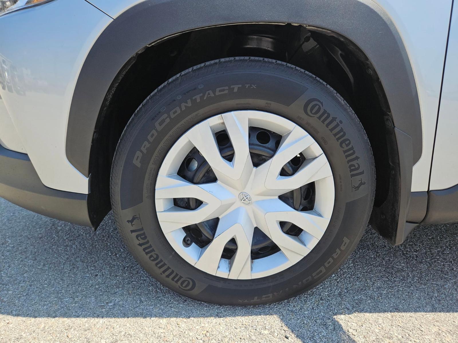2022 Toyota Corolla Cross Vehicle Photo in Seguin, TX 78155
