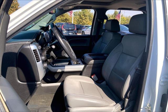 2017 Chevrolet Silverado 1500 Vehicle Photo in KANSAS CITY, MO 64114-4502