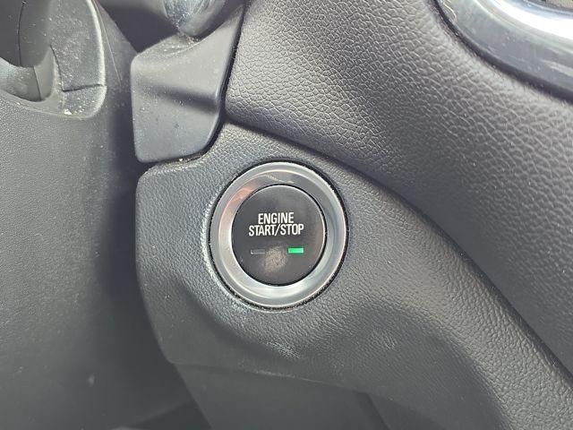 2020 Chevrolet Equinox Vehicle Photo in Pleasant Hills, PA 15236