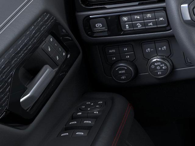 2025 GMC Yukon Vehicle Photo in ROCHESTER HILLS, MI 48307-2741