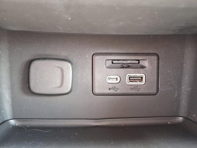 2023 GMC Acadia Vehicle Photo in Philadelphia, PA 19116