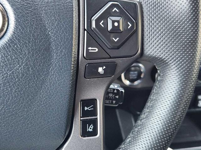 2020 Toyota Tacoma 4WD Vehicle Photo in DENTON, TX 76210-9321