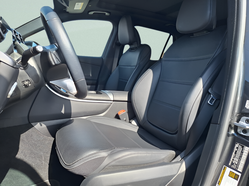2023 Mercedes-Benz GLC photo 20 of 29