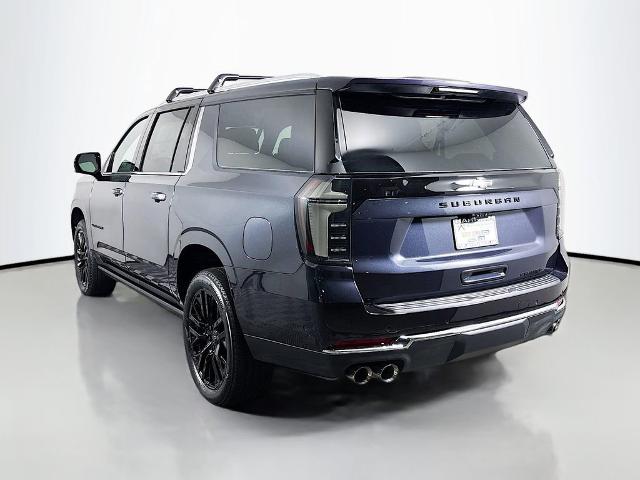 2025 Chevrolet Suburban Vehicle Photo in PUYALLUP, WA 98371-4149