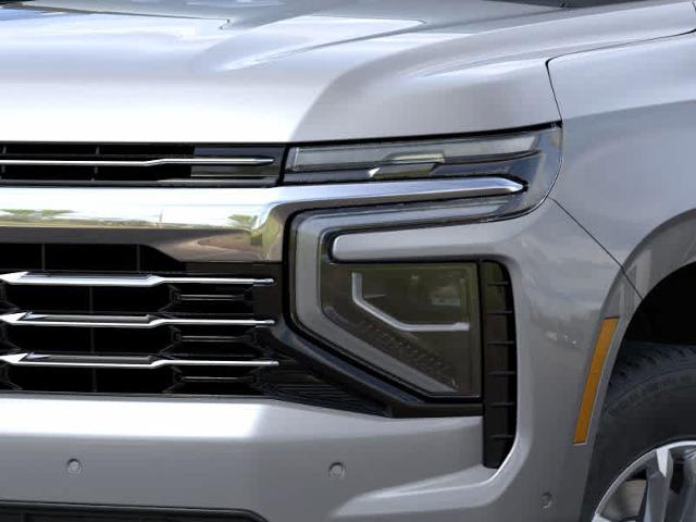 2026 Chevrolet Suburban Vehicle Photo in MOON TOWNSHIP, PA 15108-2571
