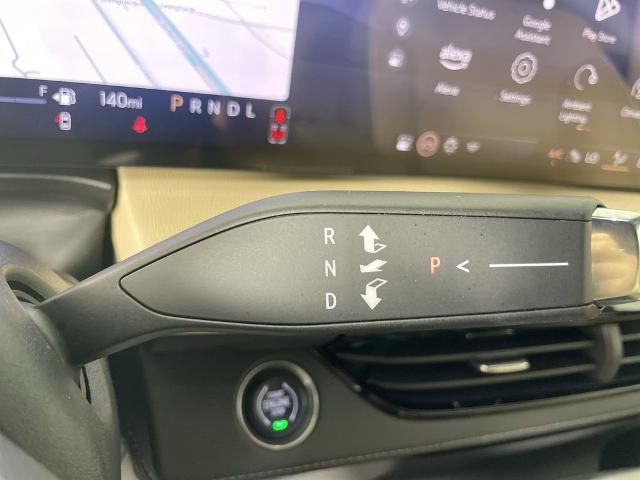 2025 Buick Enclave Vehicle Photo in GILBERT, AZ 85297-0402