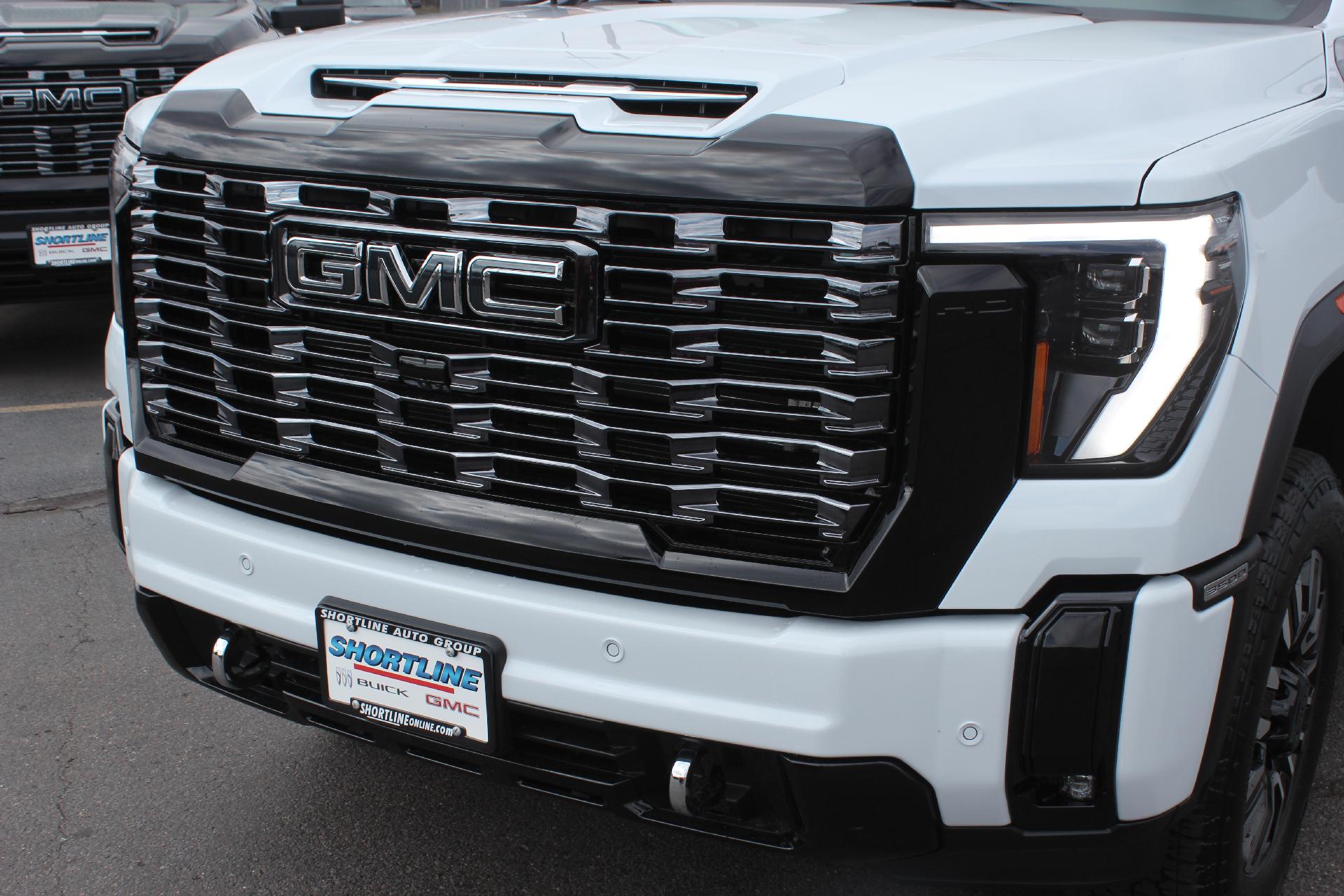 2026 GMC Sierra 3500 HD Vehicle Photo in AURORA, CO 80012-4011