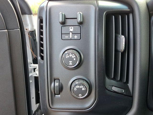 2024 Chevrolet Silverado 5500 HD Vehicle Photo in DANBURY, CT 06810-5034