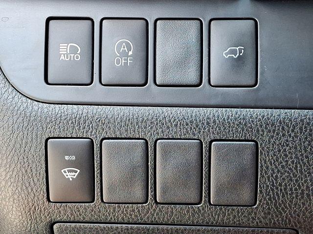 2019 Toyota Highlander Vehicle Photo in DANBURY, CT 06810-5034