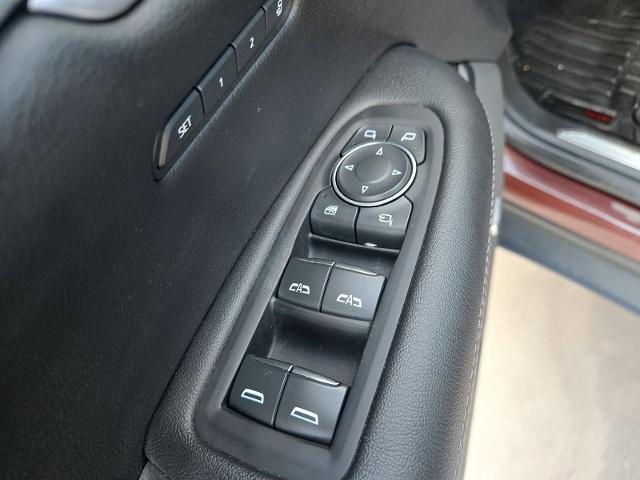 2023 Cadillac XT5 Vehicle Photo in Weatherford, TX 76087